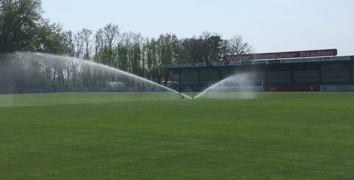 Sportplatz mit hoher Gleichmäßigkeit
